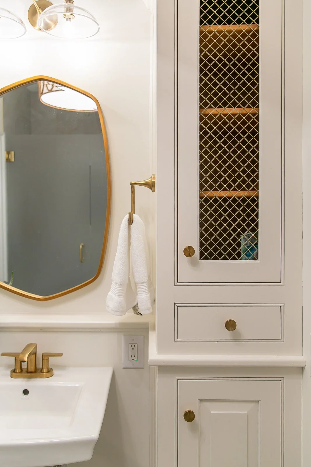 View 9 of the completed bathroom remodel in Ford’s Colony Williamsburg Virginia