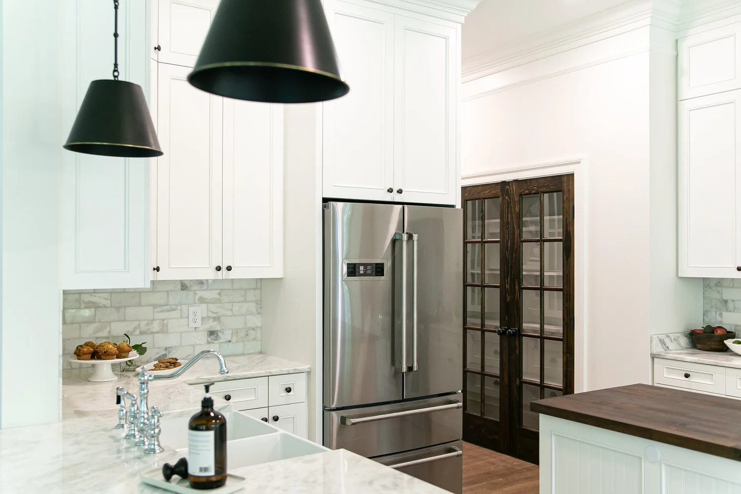 View 5 of the completed kitchen remodel in Charles City