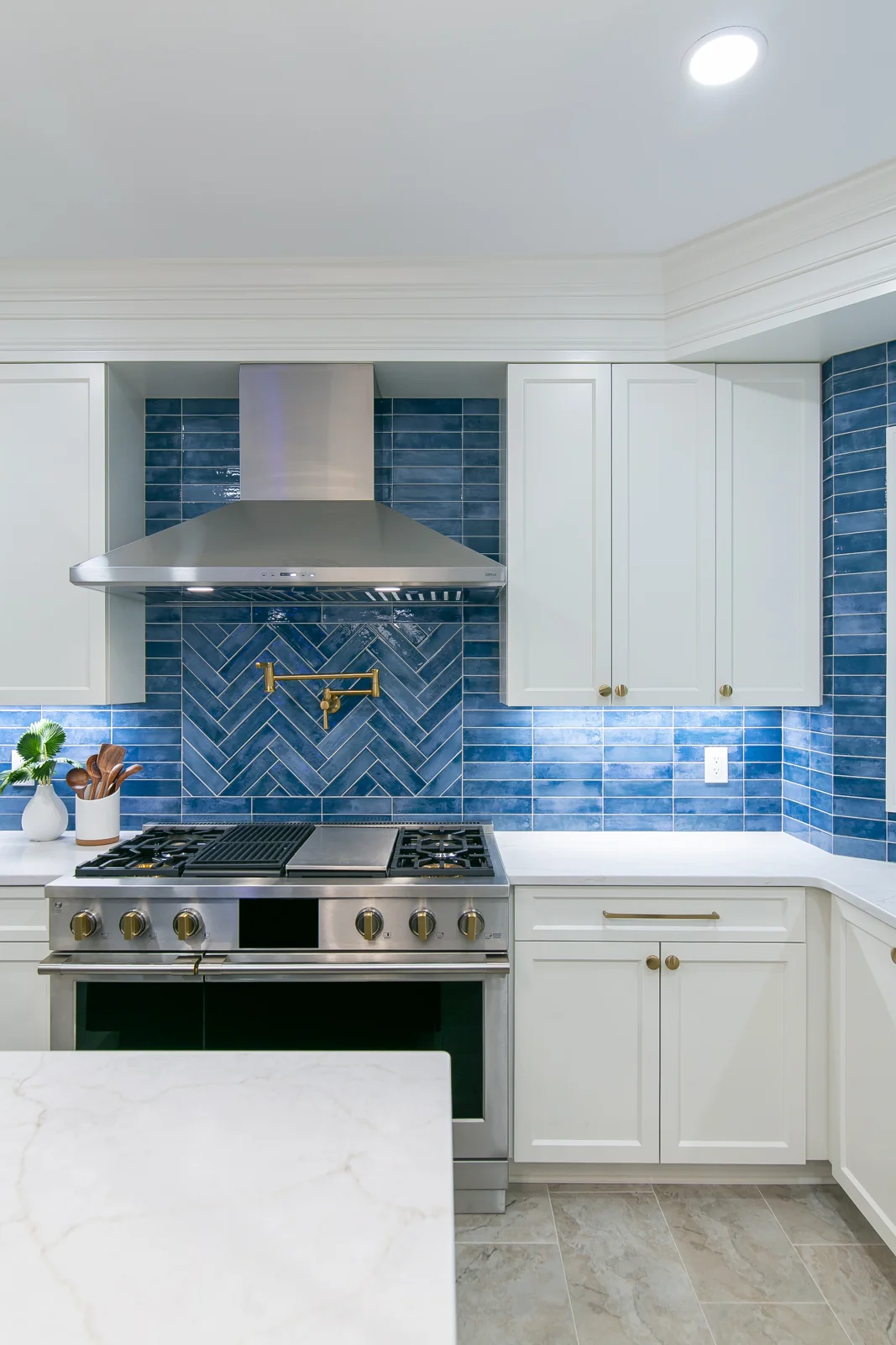 The range wall after remodeling by VanFleet Homes in Ford’s Colony