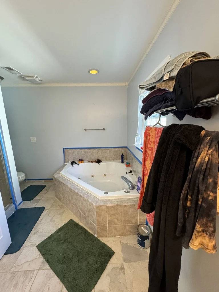 The tub retreat before the Scotts Pond renovation